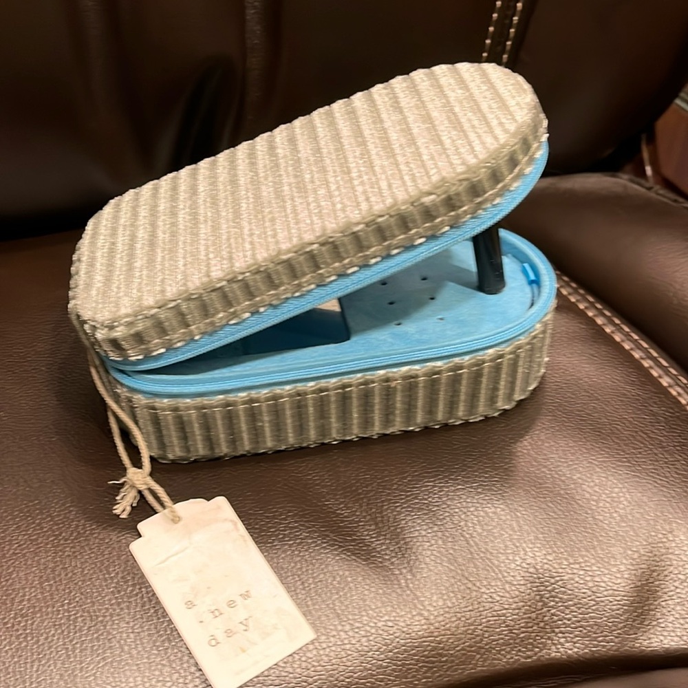 NWT Elongated Organizer Jewelry Box - Travel- from A New Day